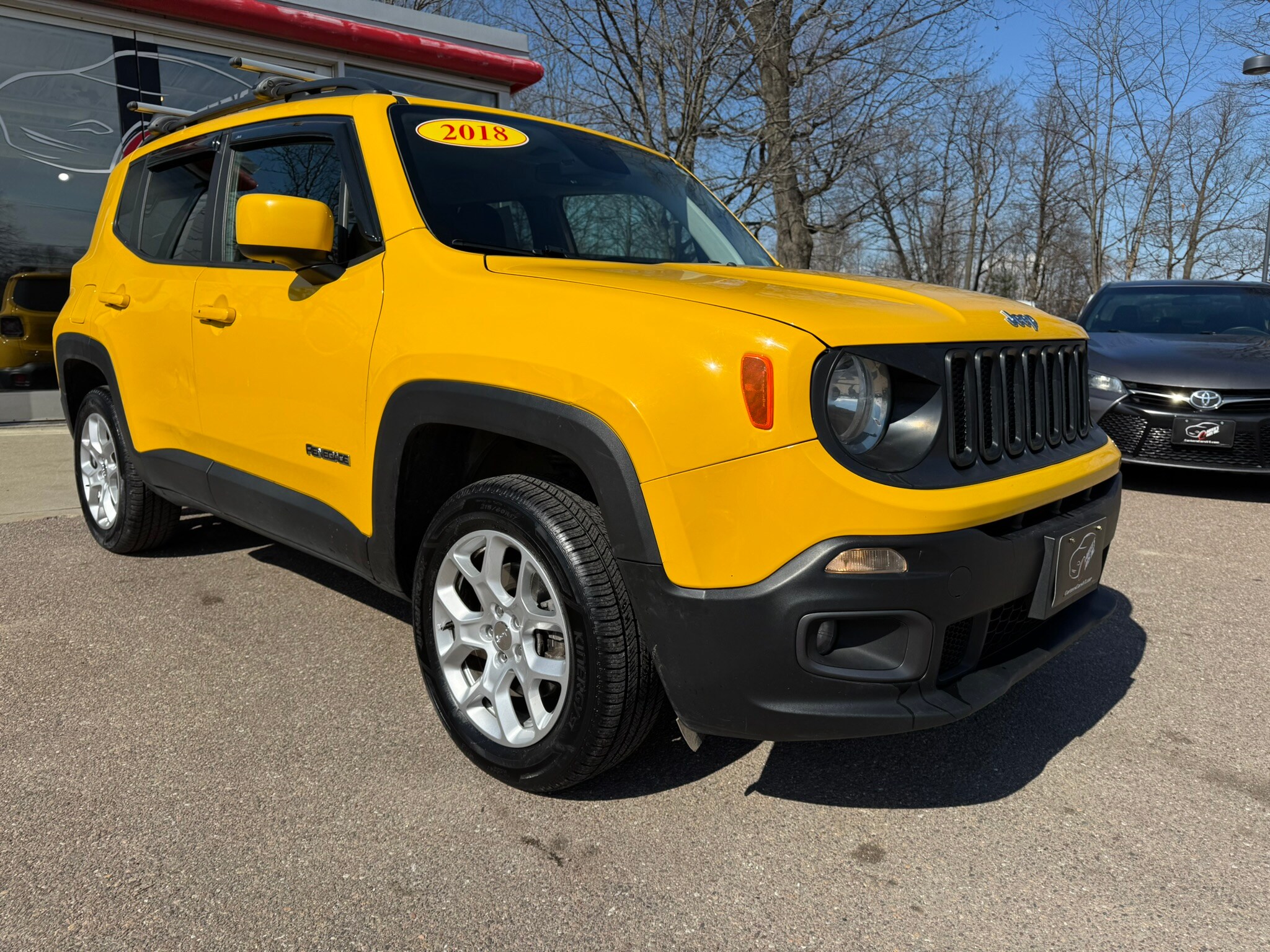 2018 Jeep Renegade Latitude North Edition photo 2