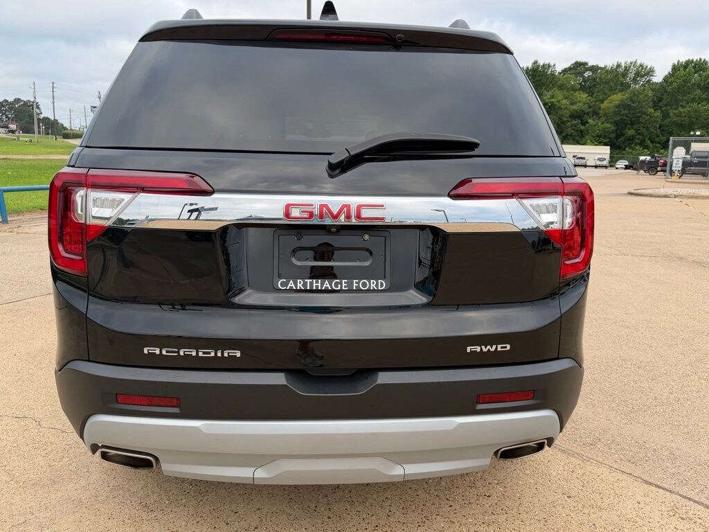 Used 2023 GMC Acadia SLE SUV