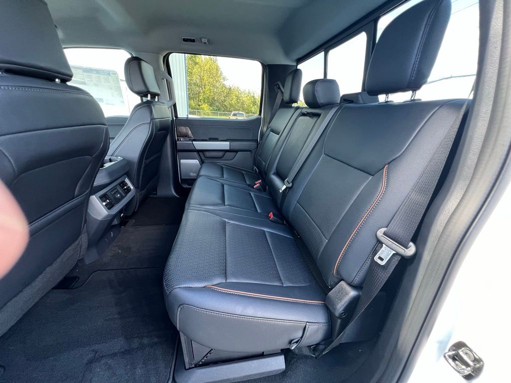 2026 Ford F-250 Super Duty Lariat - Photo 14