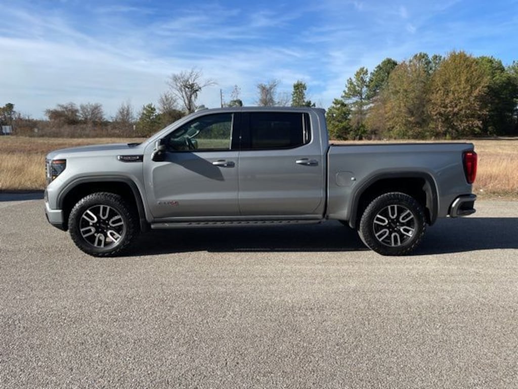 Used 2024 GMC Sierra 1500 AT4 Truck
