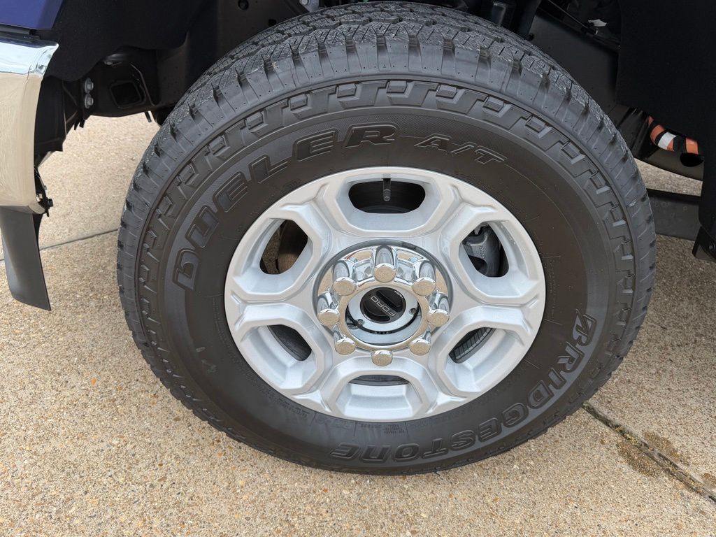 2026 Ford F-250 Super Duty XLT - Photo 11