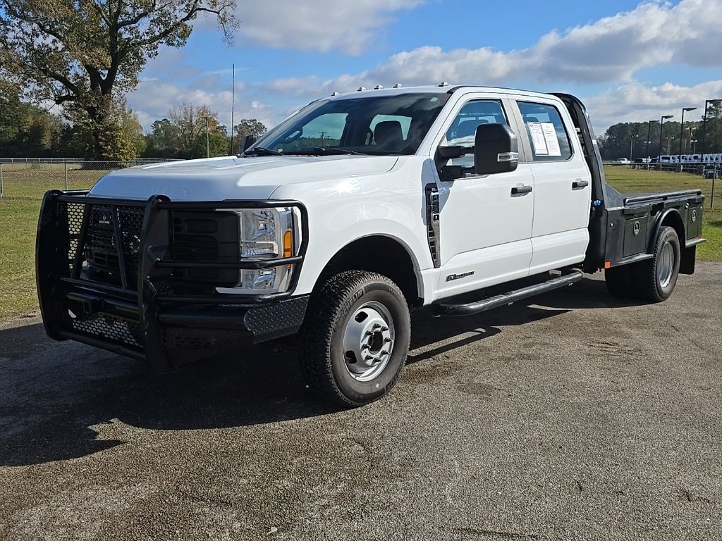 Used 2023 Ford F-350SD XL Chassis