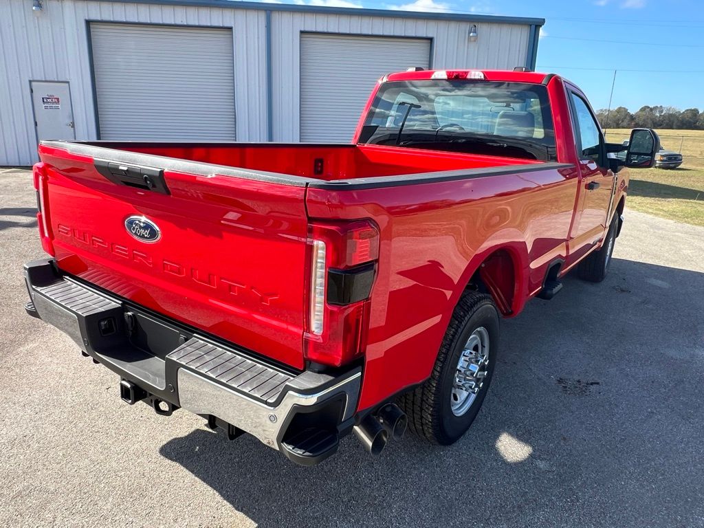 2026 Ford F-350 Super Duty XL - Photo 6