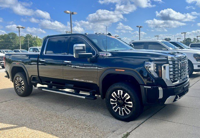 Used 2025 GMC Sierra 2500HD Denali Truck