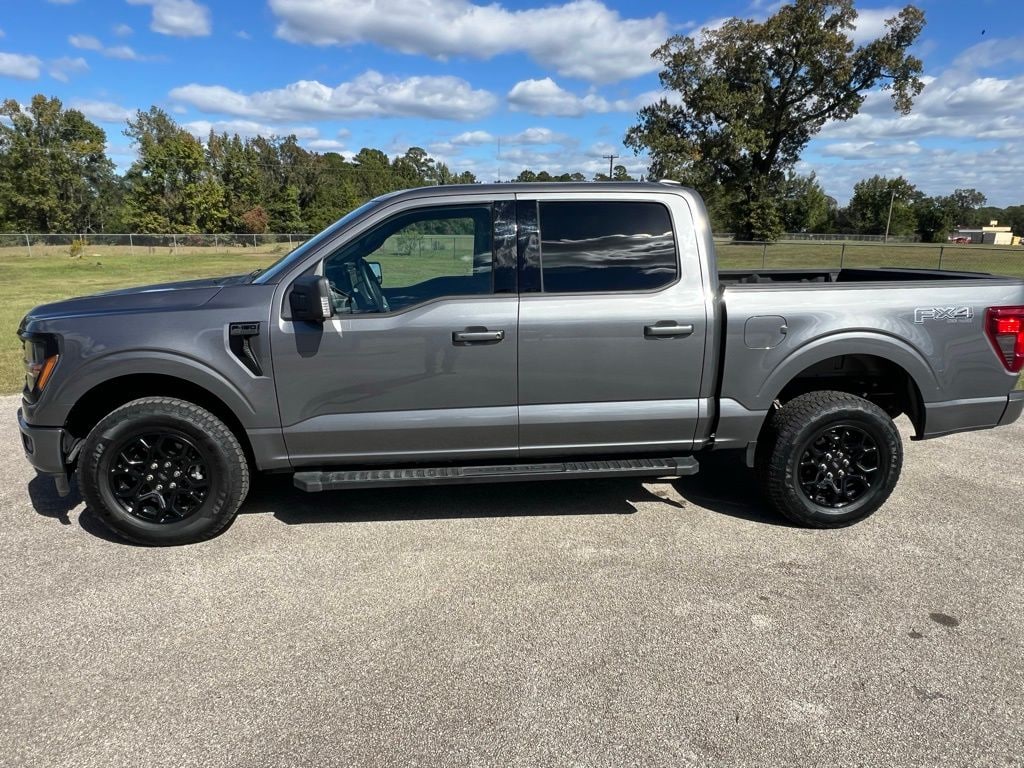 New 2025 Ford F-150 XLT Truck