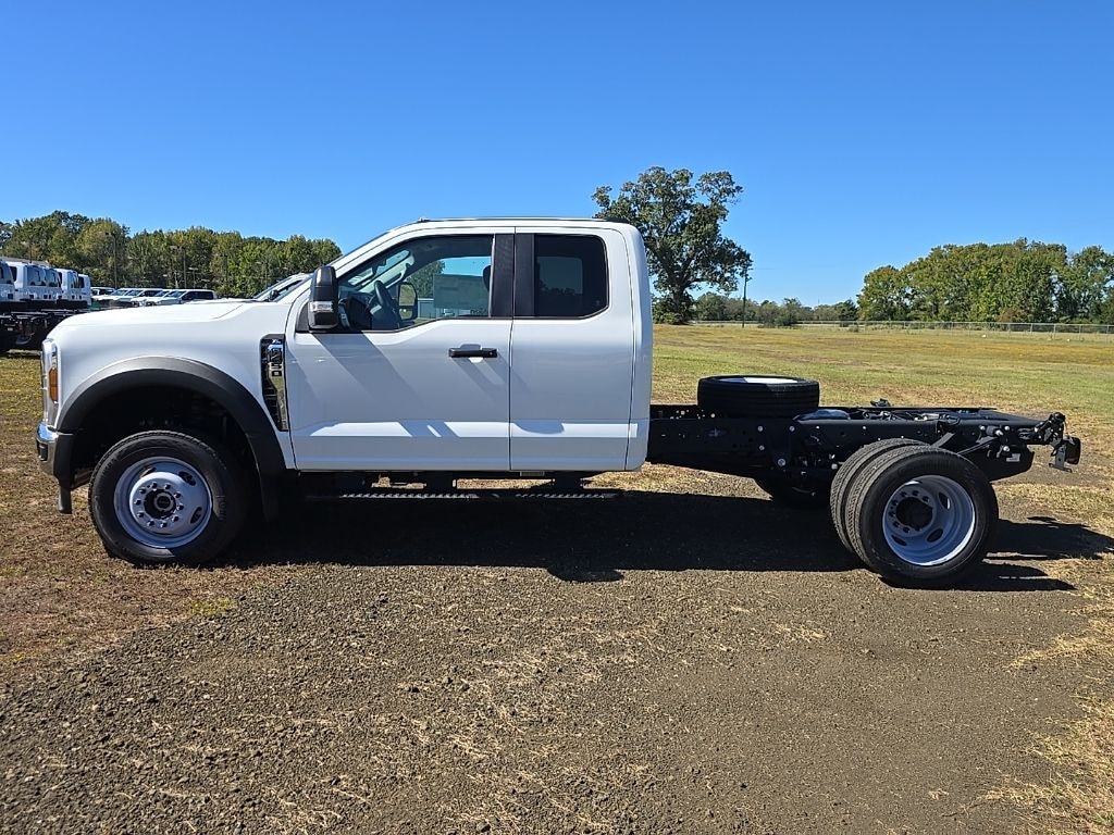 New 2025 Ford F-450SD XL Chassis