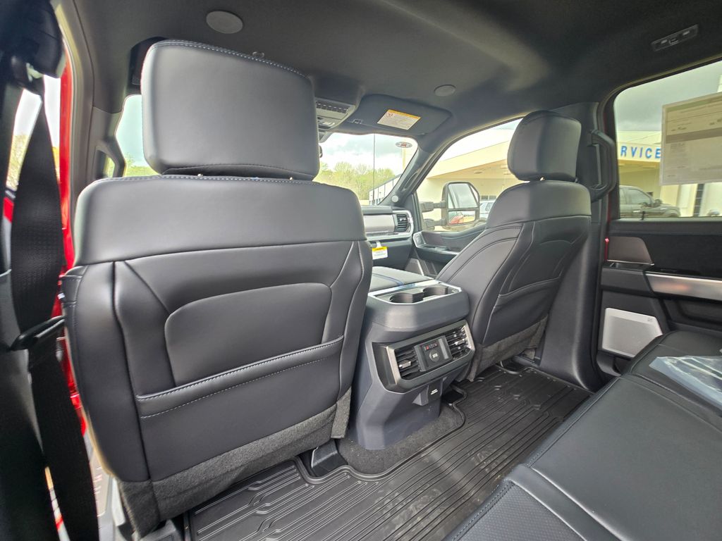 2026 Ford F-250 Super Duty Platinum - Photo 27