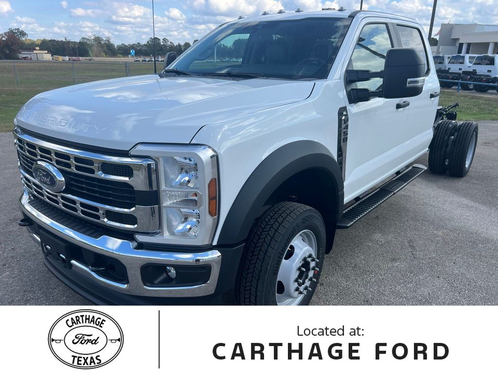 2026 Ford F-450 Super Duty Chassis Cab XL's photo