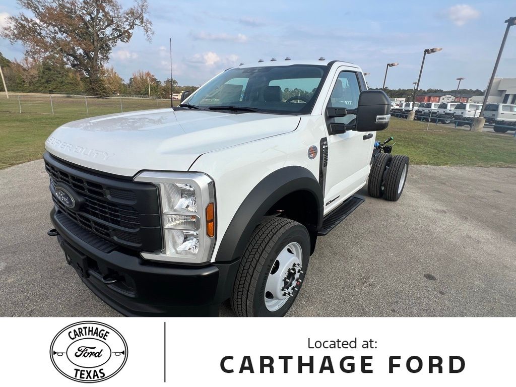 2026 Ford F-550 Super Duty Chassis Cab XL's photo