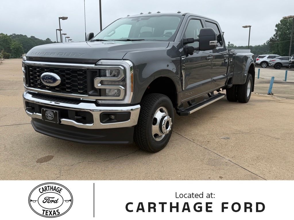 2026 Ford F-350 Lariat 4x4 Crew Cab 8' Box DRW's photo