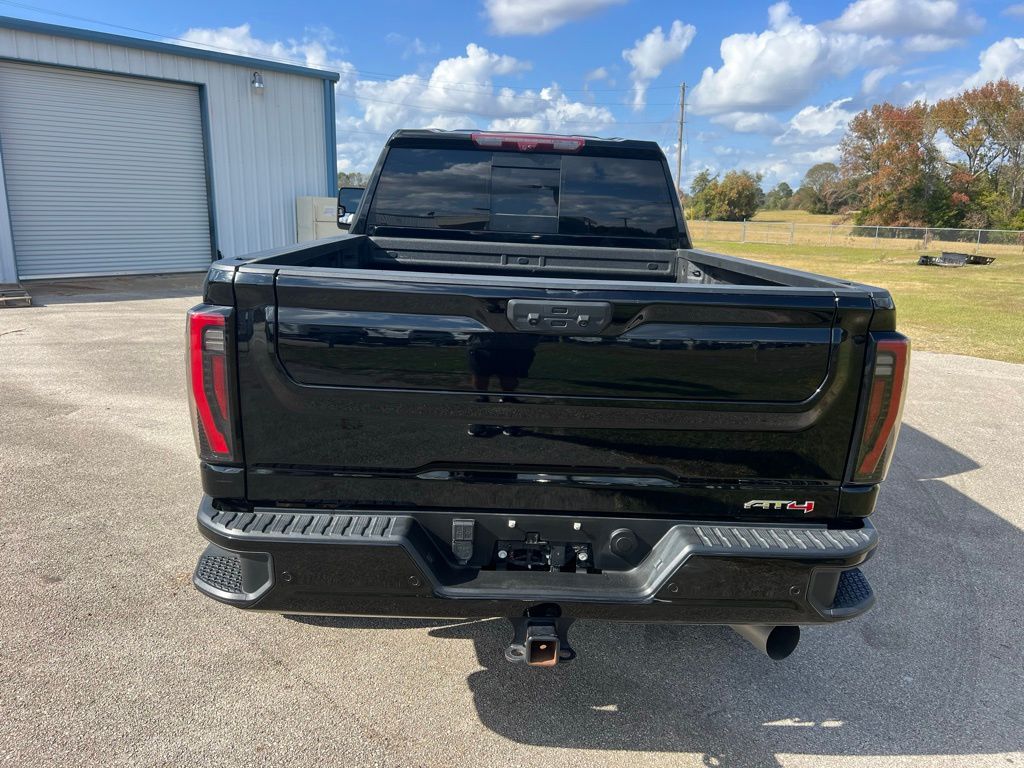 2024 Gmc Sierra 1500 AT4X photo 4