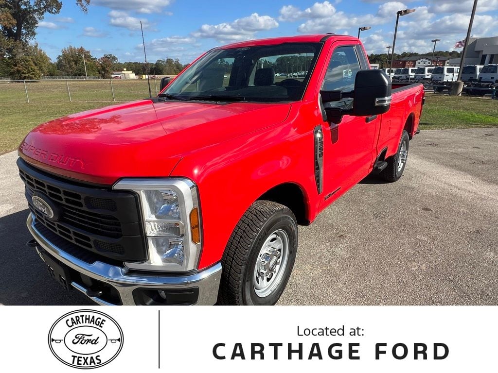 2026 Ford F-350 Super Duty XL's photo