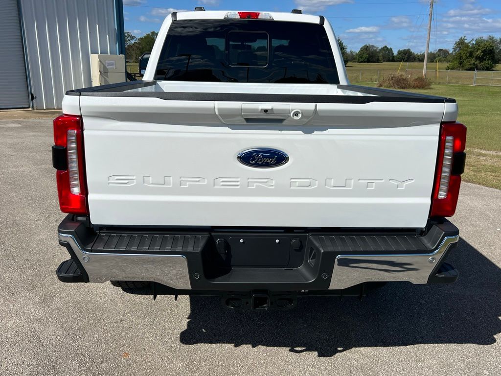2026 Ford F-250 Super Duty Lariat - Photo 4