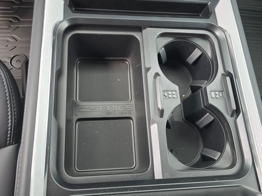 2026 Ford F-250 Super Duty Platinum - Photo 41