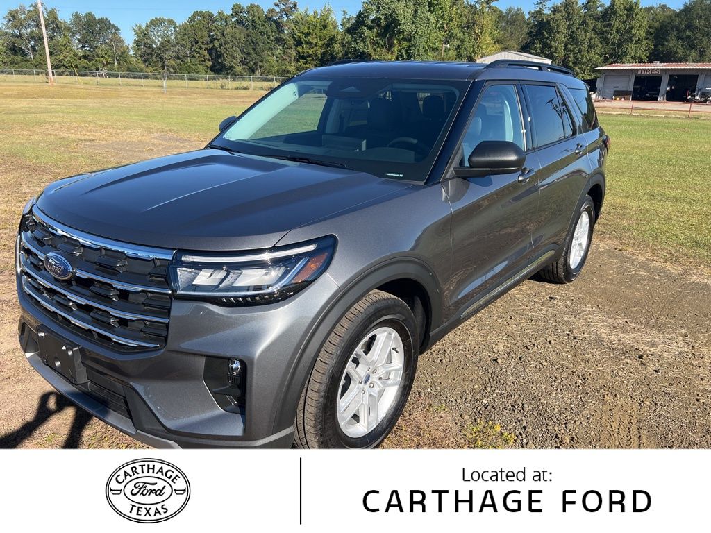 2025 Ford Explorer Active's photo