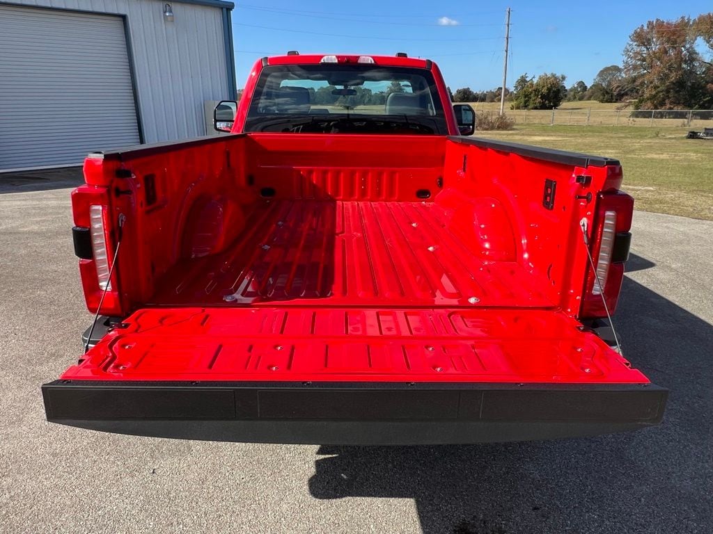 2026 Ford F-350 Super Duty XL - Photo 12