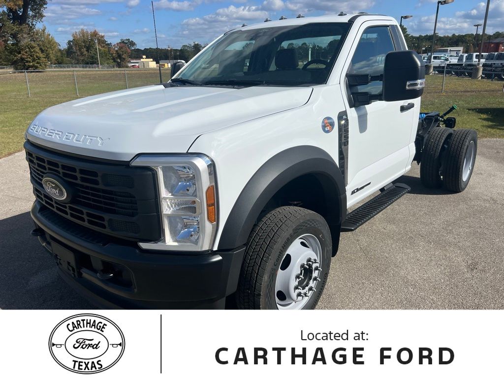 2026 Ford F-550 Super Duty Chassis Cab XL's photo