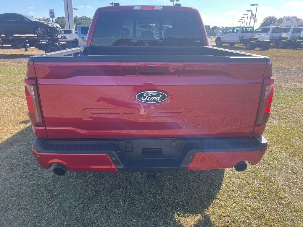 2024 Ford F-150 XLT photo 4