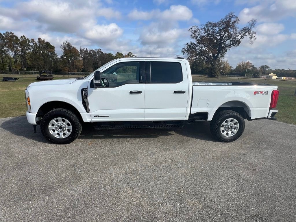 Used 2024 Ford F-250SD XLT Truck