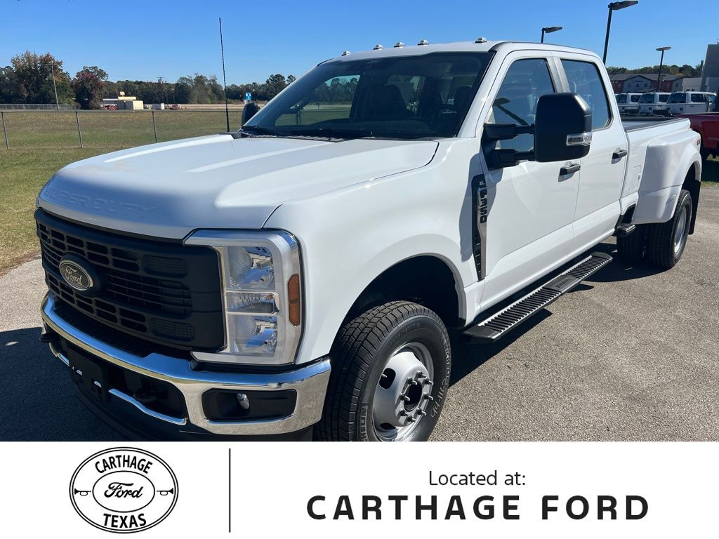 2026 Ford F-350 Base's photo