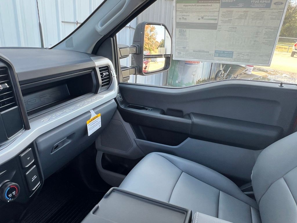 2026 Ford F-350 Super Duty XL - Photo 21