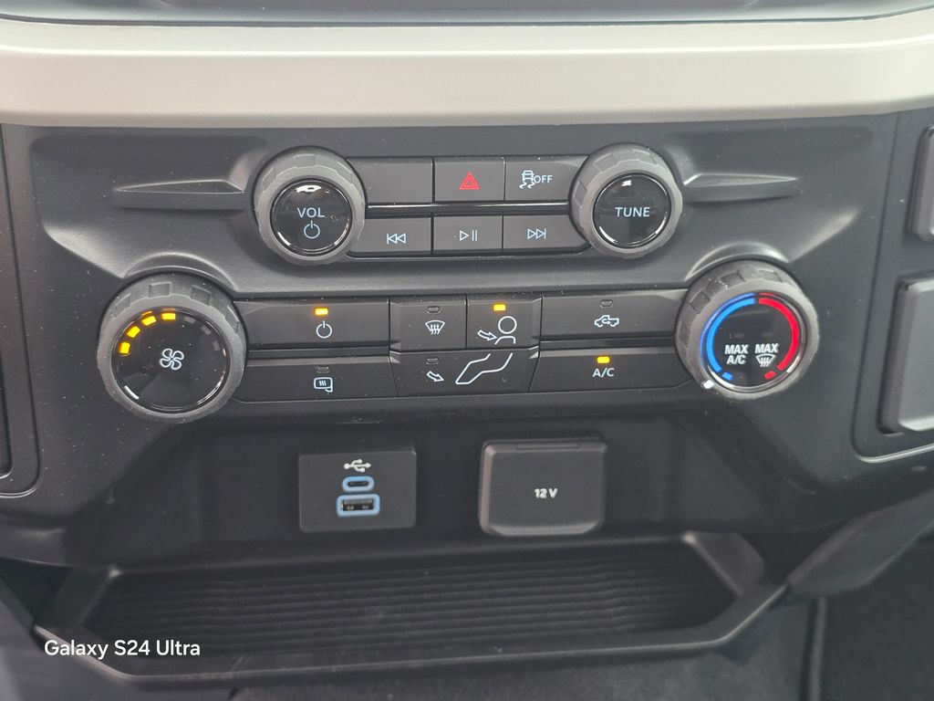 2026 Ford F-250 Super Duty XL - Photo 34