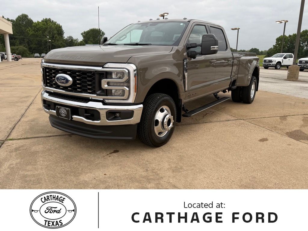 2026 Ford F-350 Lariat 4x4 Crew Cab 8' Box DRW's photo