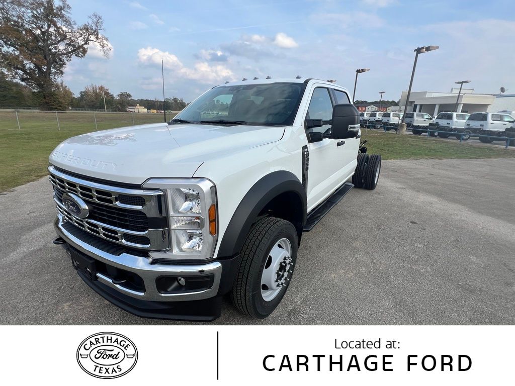 2026 Ford F-450 Super Duty Chassis Cab XL's photo