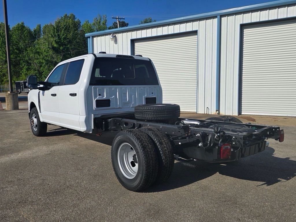 New 2026 Ford F-350SD XL Chassis
