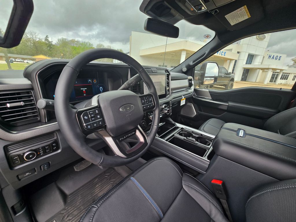 2026 Ford F-250 Super Duty Platinum - Photo 20