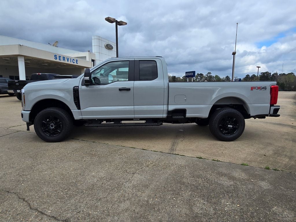 New 2026 Ford F-350SD XLT Truck