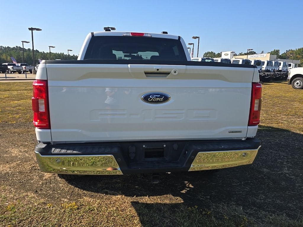 2021 Ford F-150 XLT photo 4