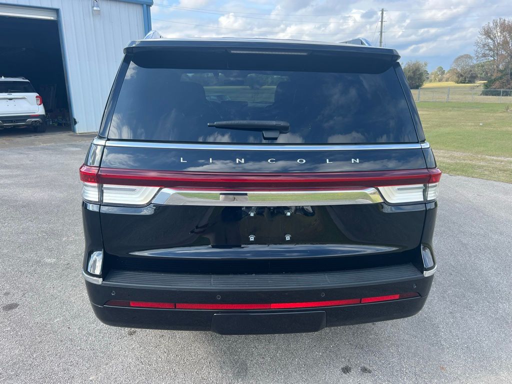 2023 Lincoln Navigator Reserve photo 4
