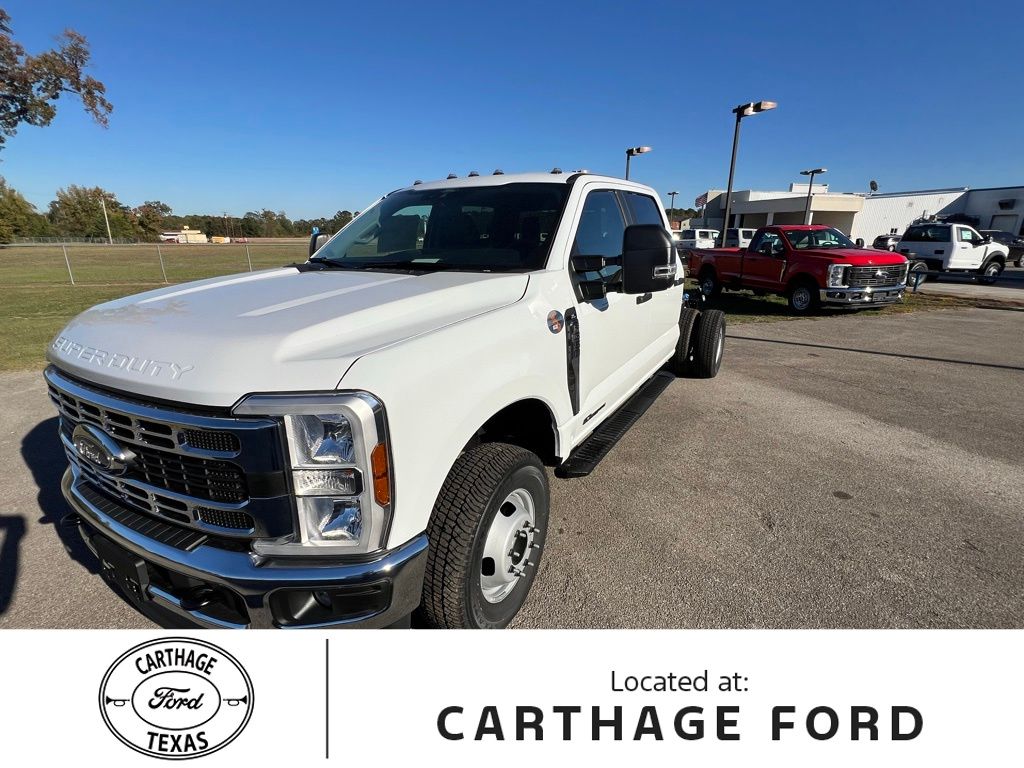 2026 Ford F-350 Base's photo