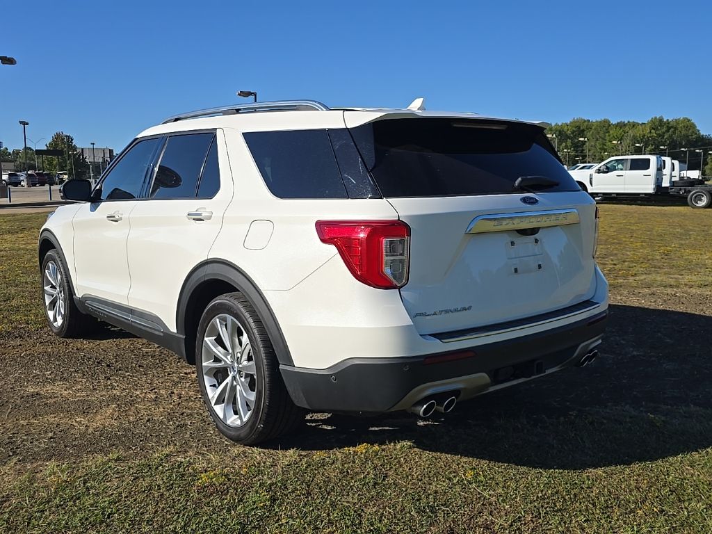 2022 Ford Explorer Platinum photo 3