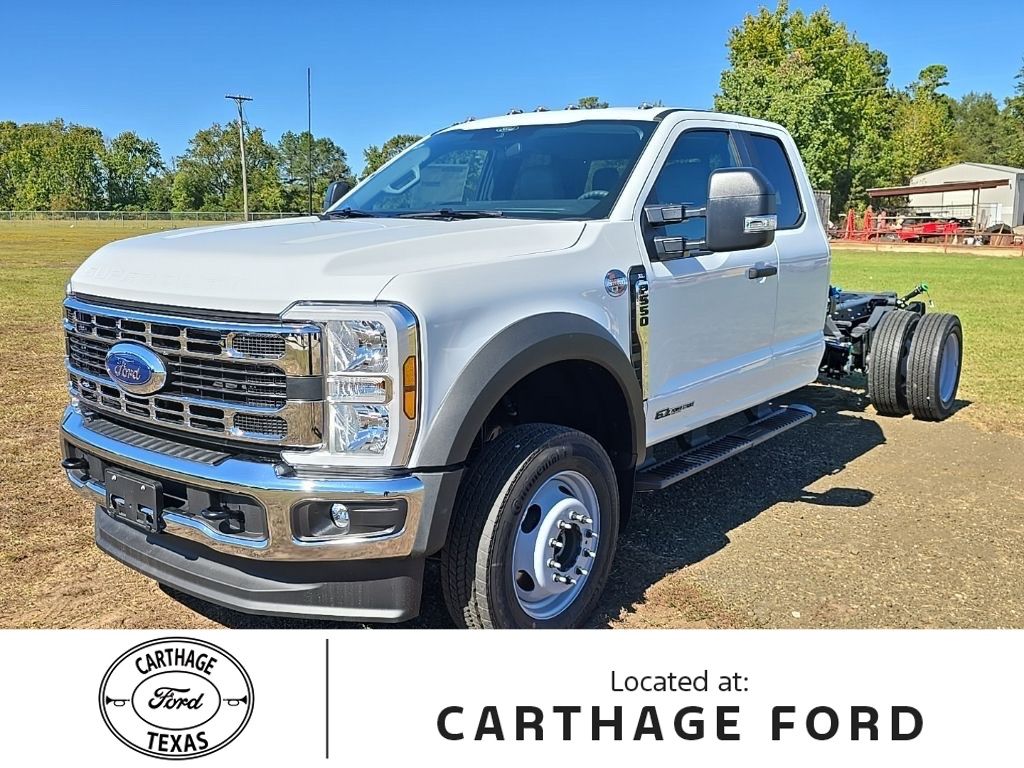 2026 Ford F-550 Super Duty Chassis Cab XL's photo