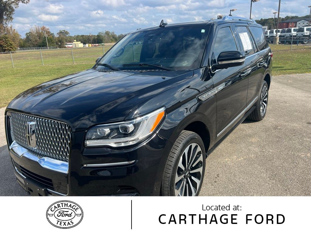 2023 Lincoln Navigator Reserve's photo