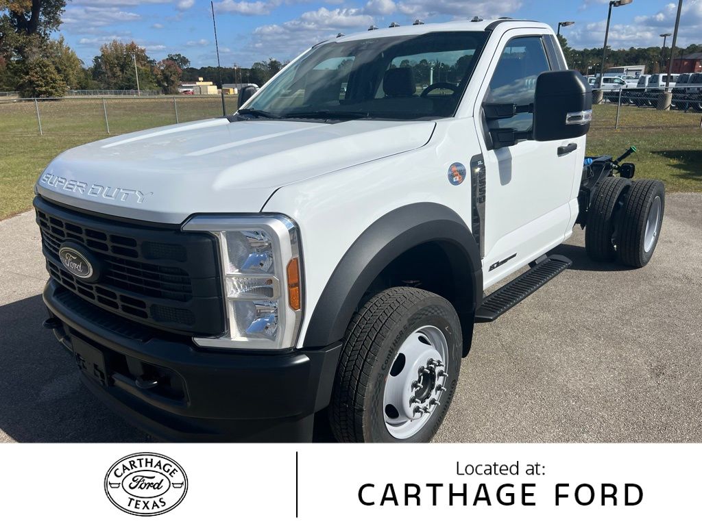 2026 Ford F-550 Super Duty Chassis Cab XL's photo