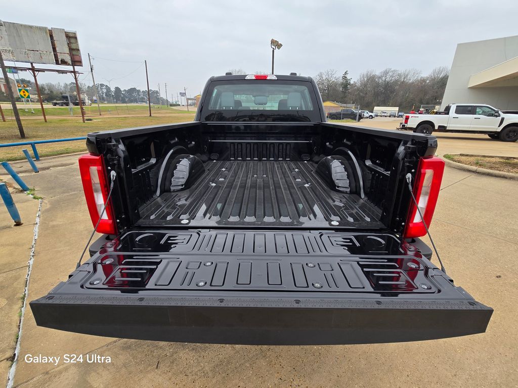 2026 Ford F-250 Super Duty XL - Photo 11