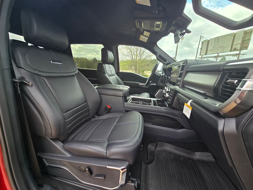 2026 Ford F-250 Super Duty Platinum - Photo 21