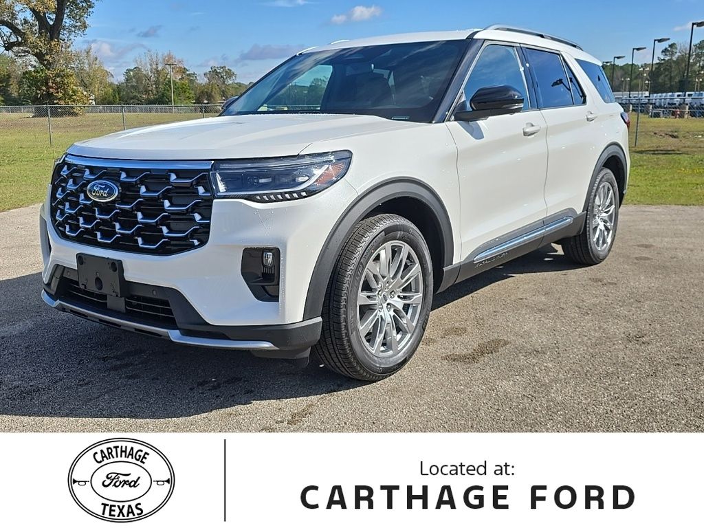 2026 Ford Explorer Platinum's photo