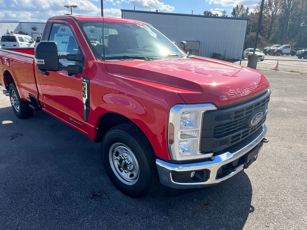 2026 Ford F-350 Super Duty XL - Photo 8
