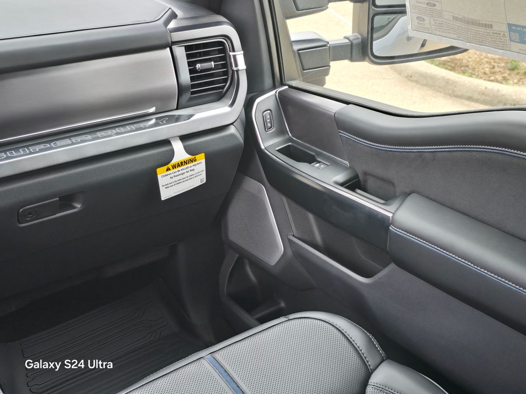 2026 Ford F-250 Super Duty Platinum - Photo 27