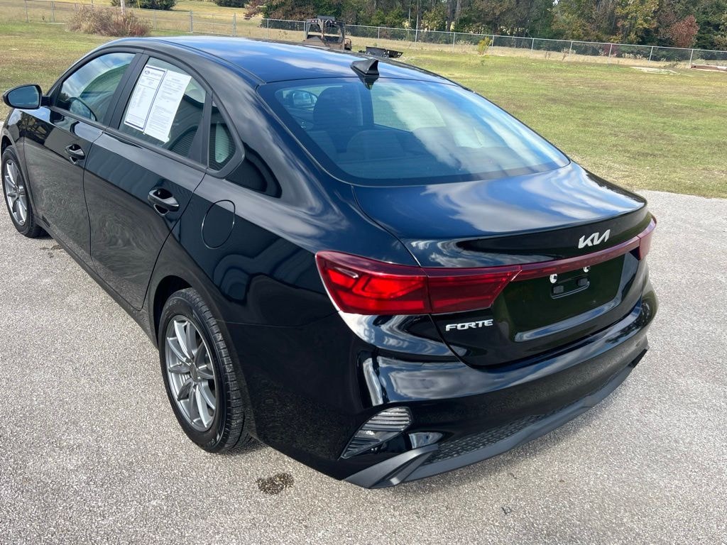 Used 2024 Kia Forte LXS Sedan