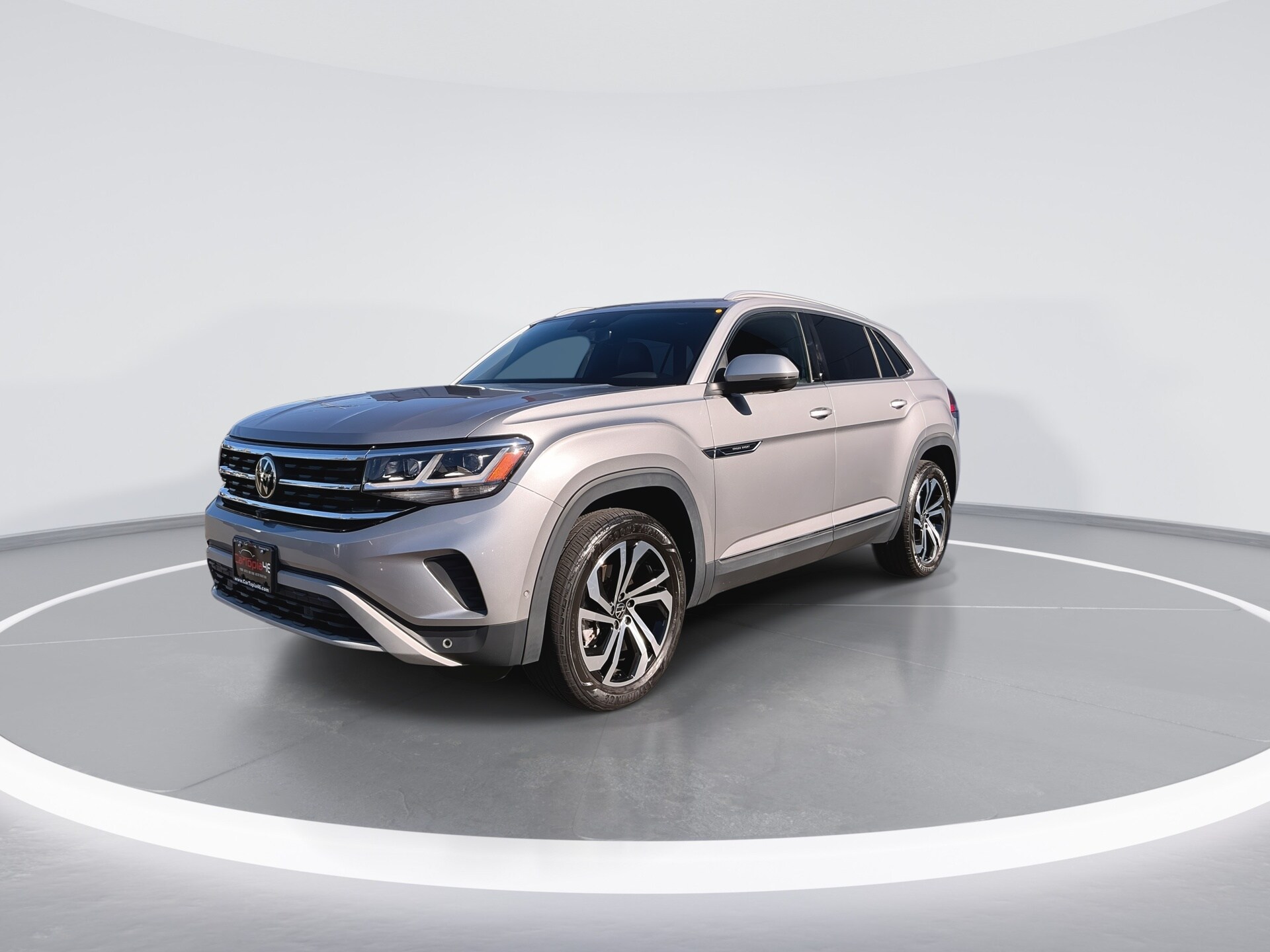 2021 Volkswagen Atlas Cross Sport V6 SEL Premium photo 3