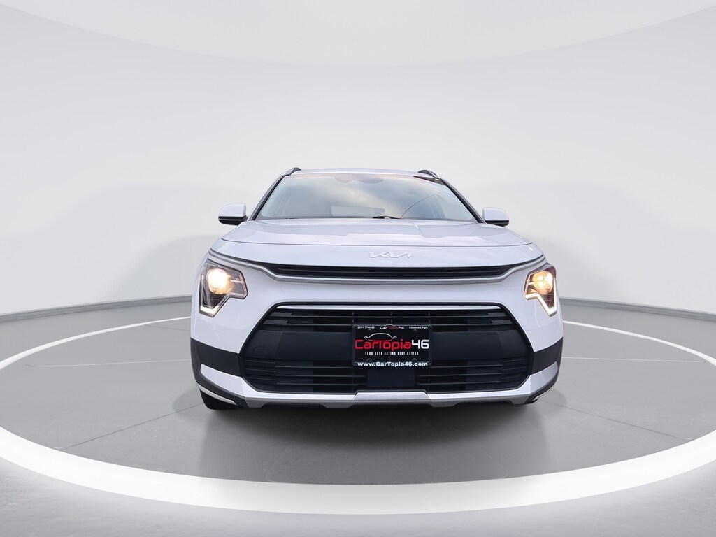 Used 2023 Kia Niro EX SUV