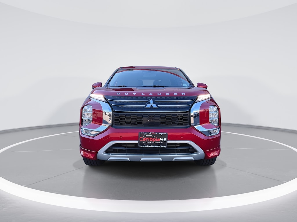 Used 2022 Mitsubishi Outlander SE CUV