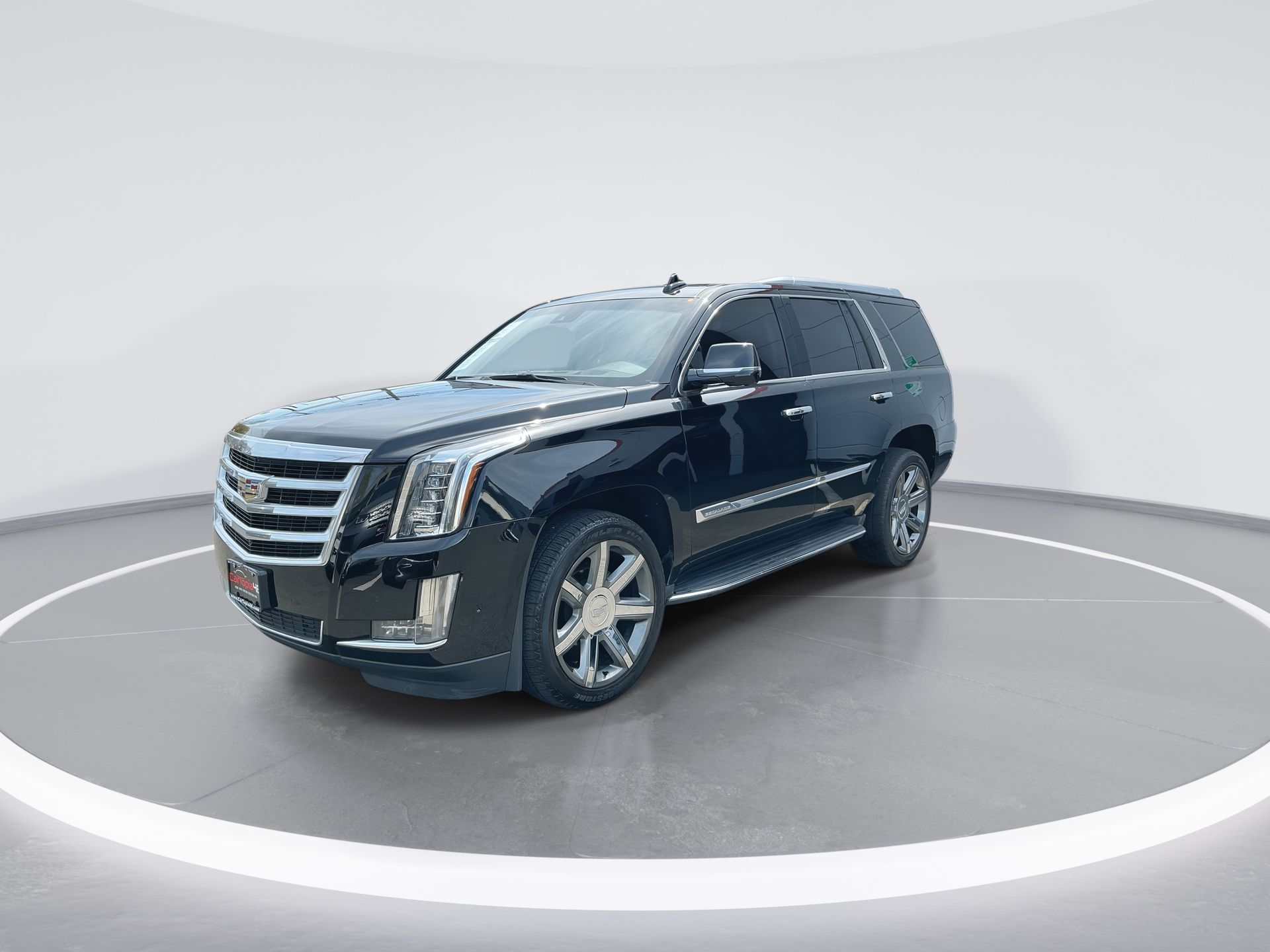 2018 Cadillac Escalade Luxury photo 4