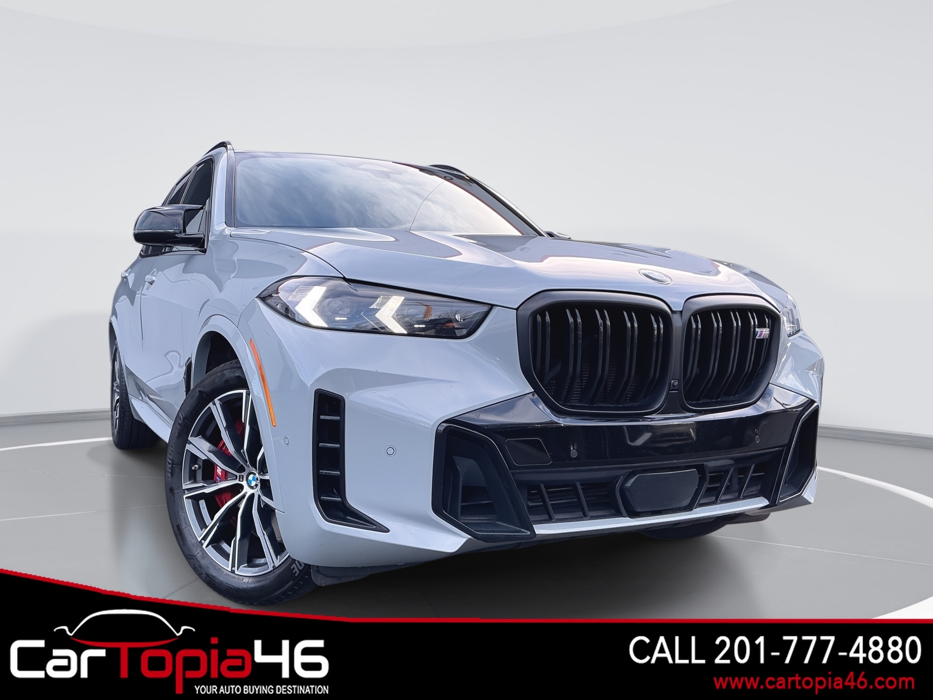 2024 BMW X5 M60i xDrive AWD