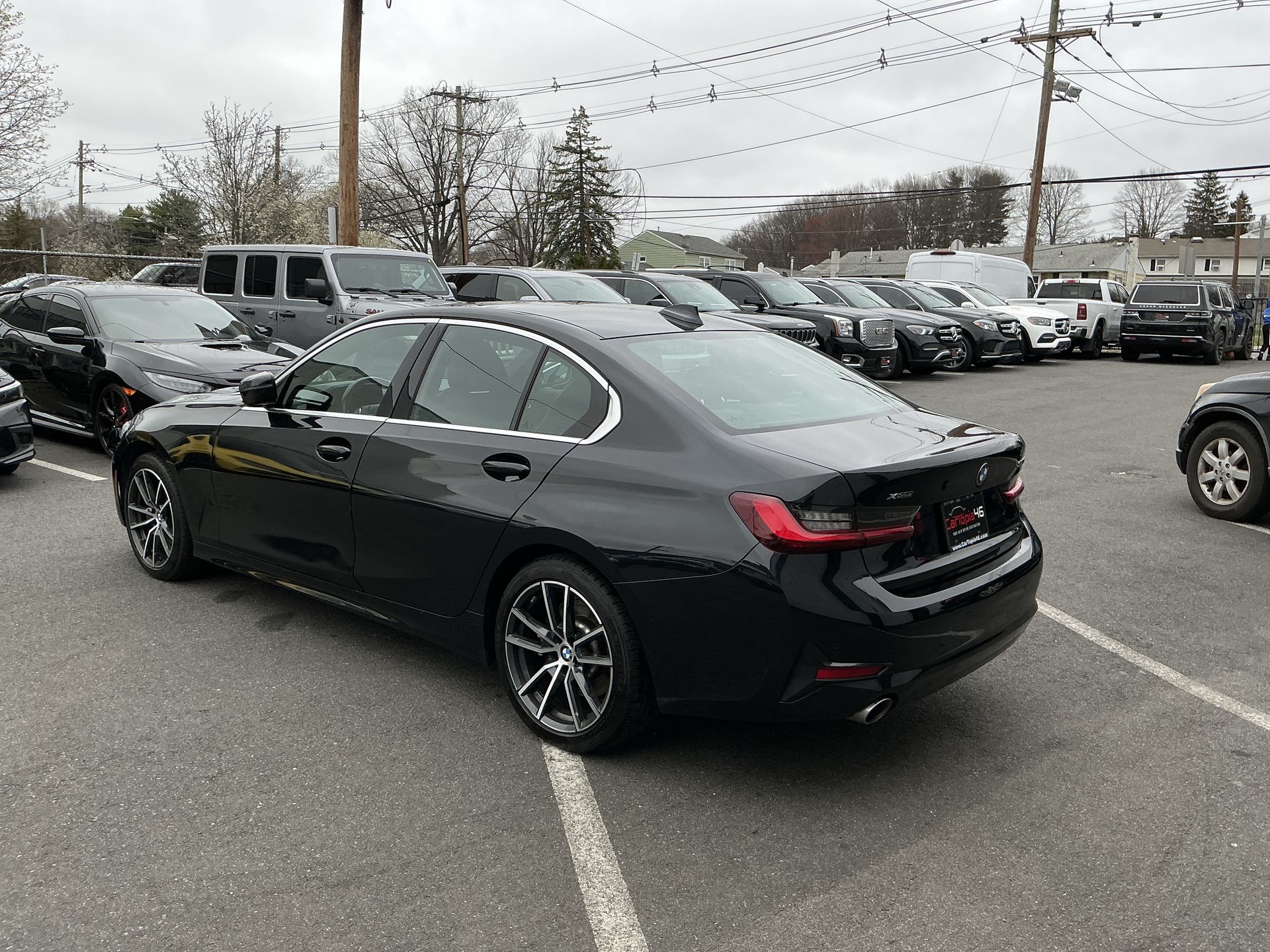 View vehicle photo 6